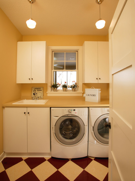 Sunny And Simply Laundry Room (Minneapolis)